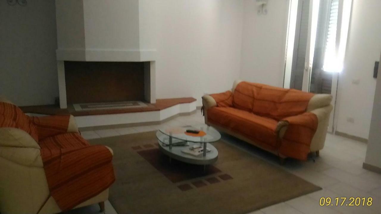 B&B Madau Samugheo Екстериор снимка